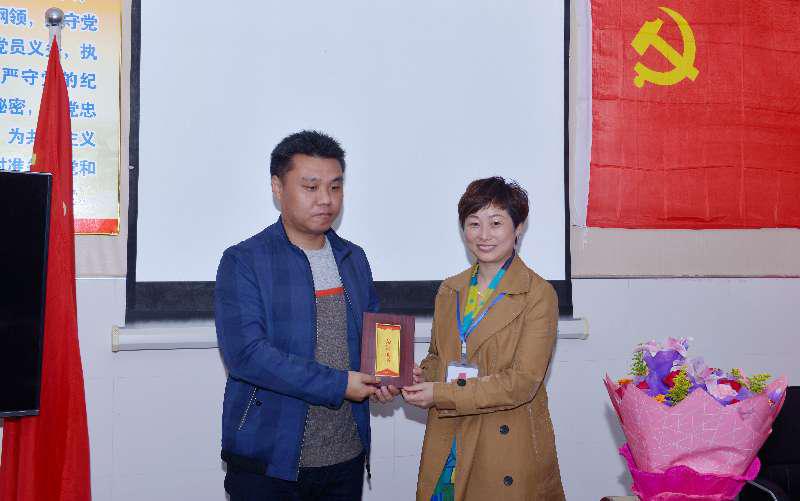 图片2.jpg 图片2.jpg