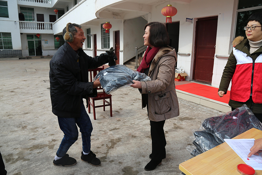 图片2.jpg 图片2.jpg